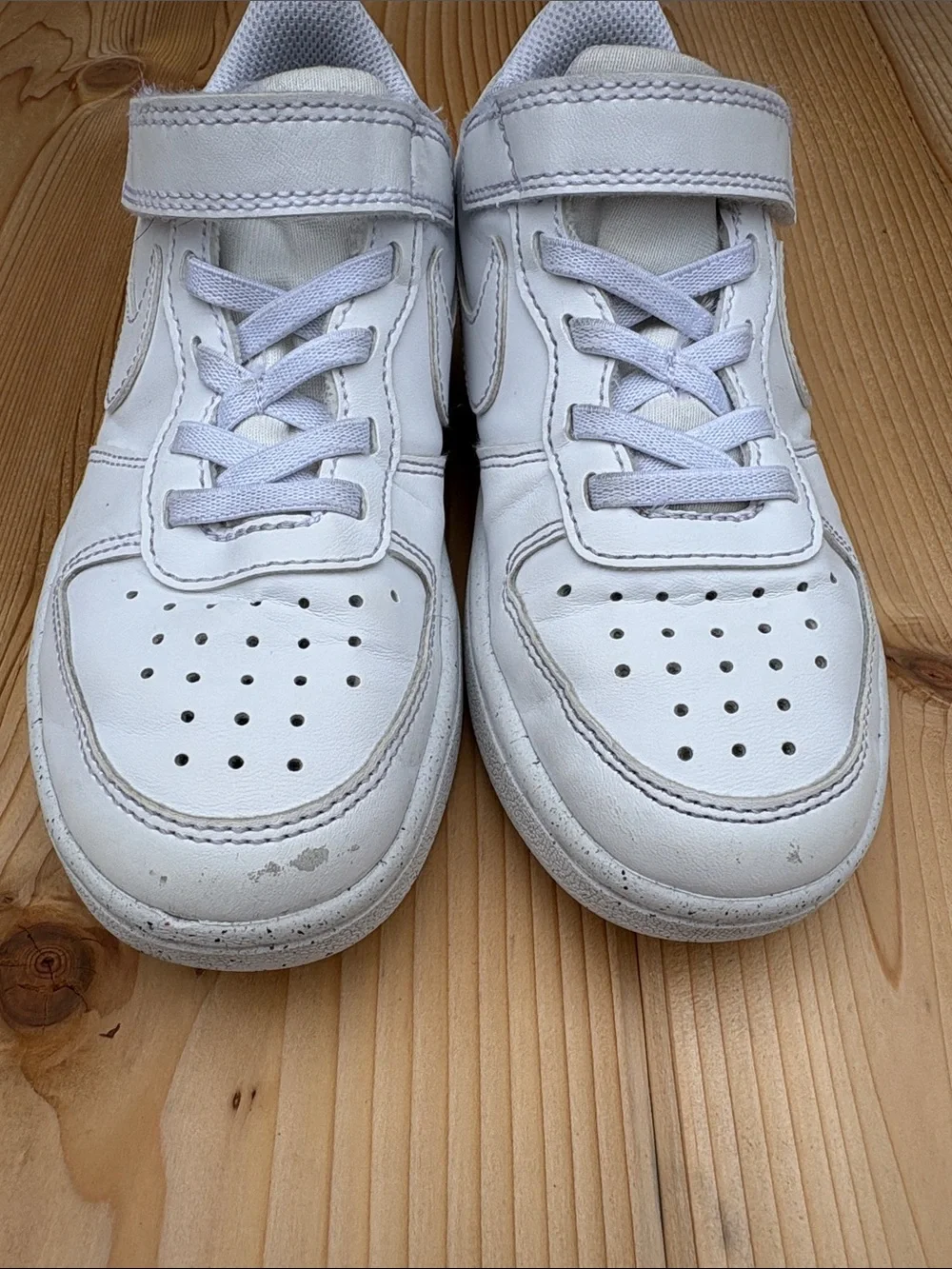 Nike Kids White Low-Top Velcro & Lace Sneakers